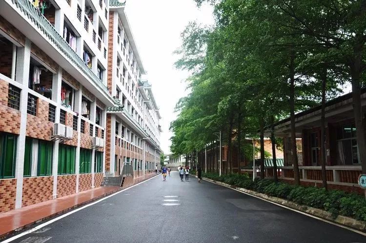 广东金融学院