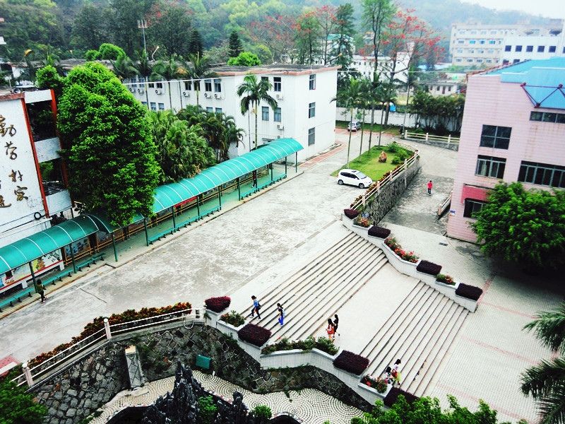 韩山师范学院潮州学院